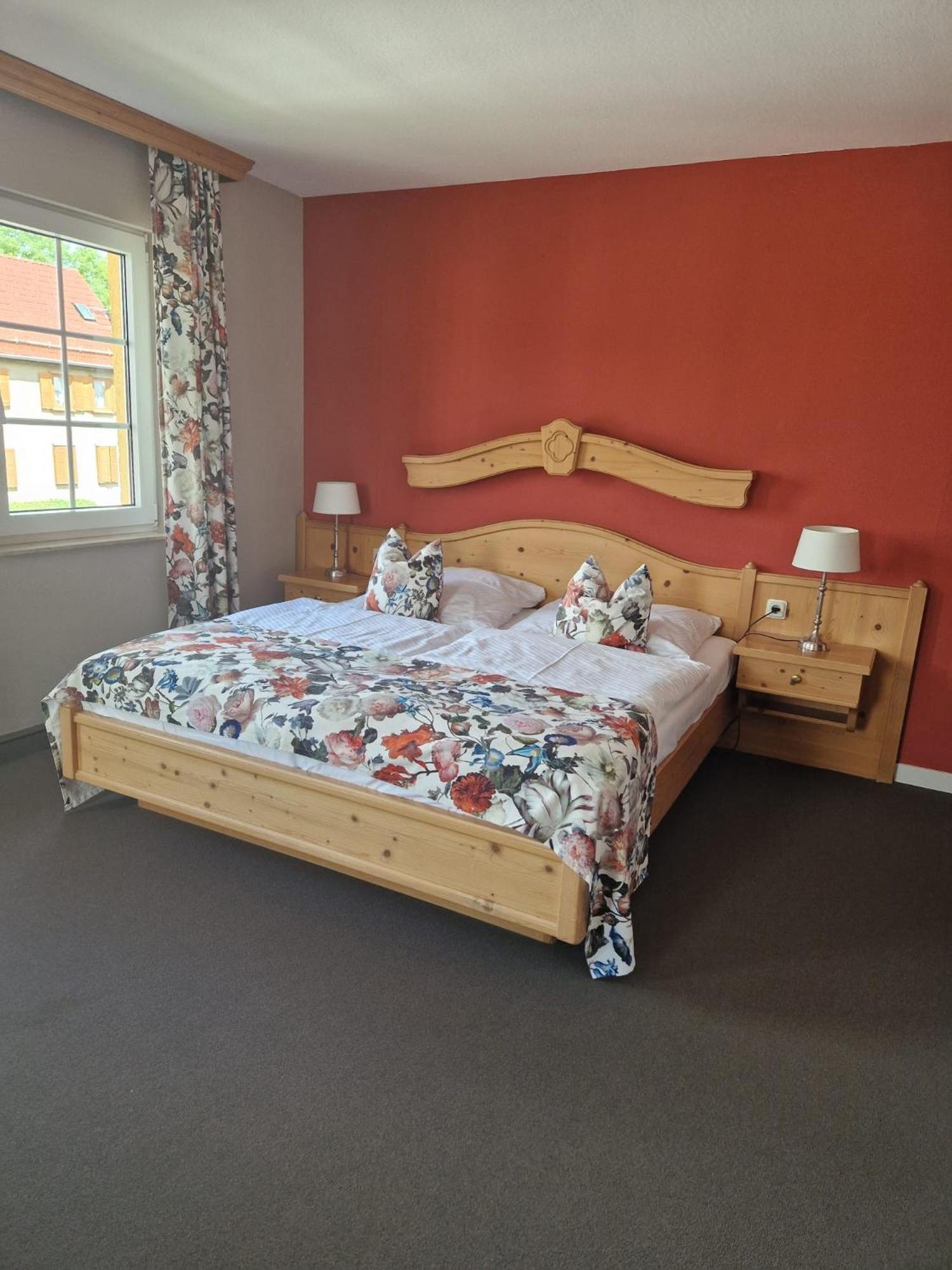 Hildebrandts Landhotel Klettbach エクステリア 写真