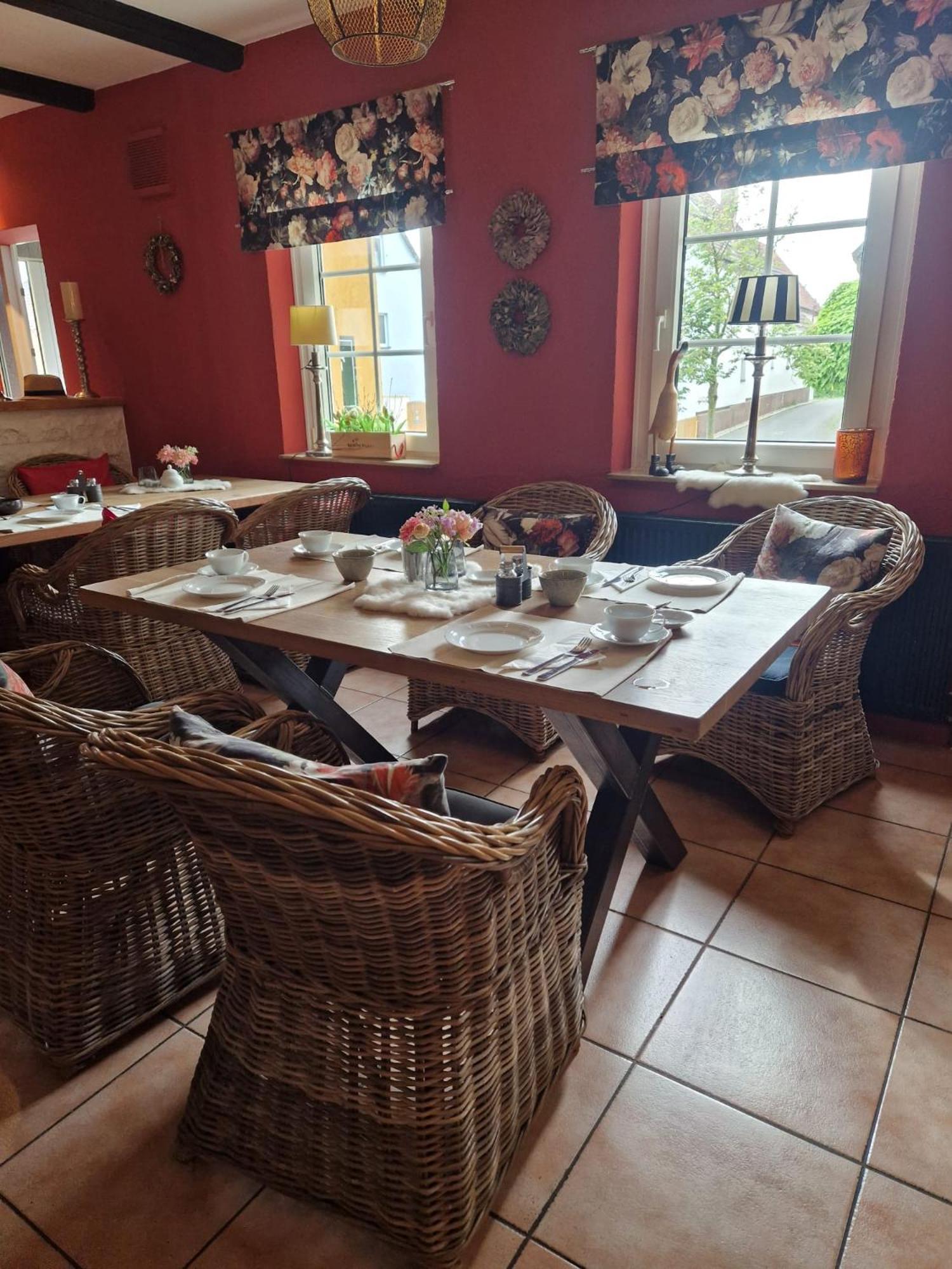 Hildebrandts Landhotel Klettbach エクステリア 写真